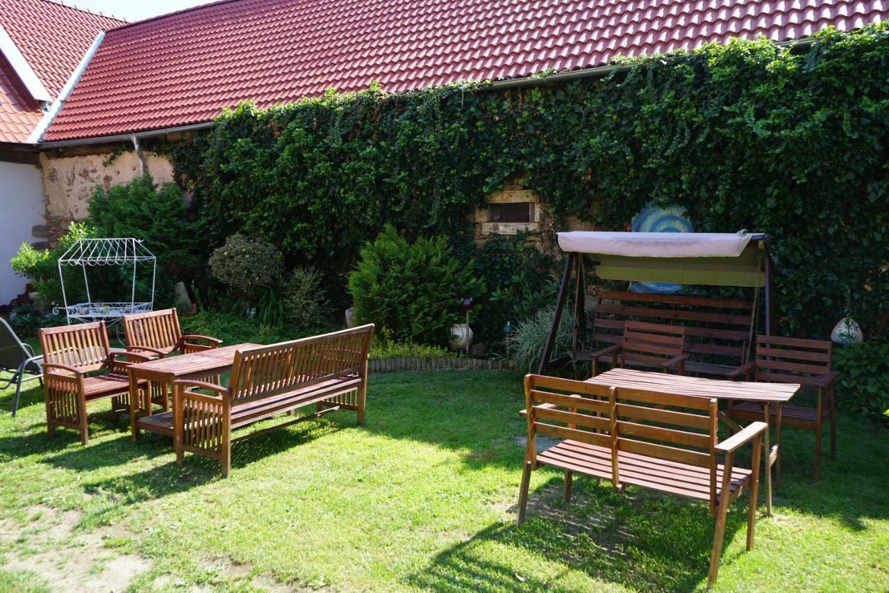 Statek Číměř Exterior foto